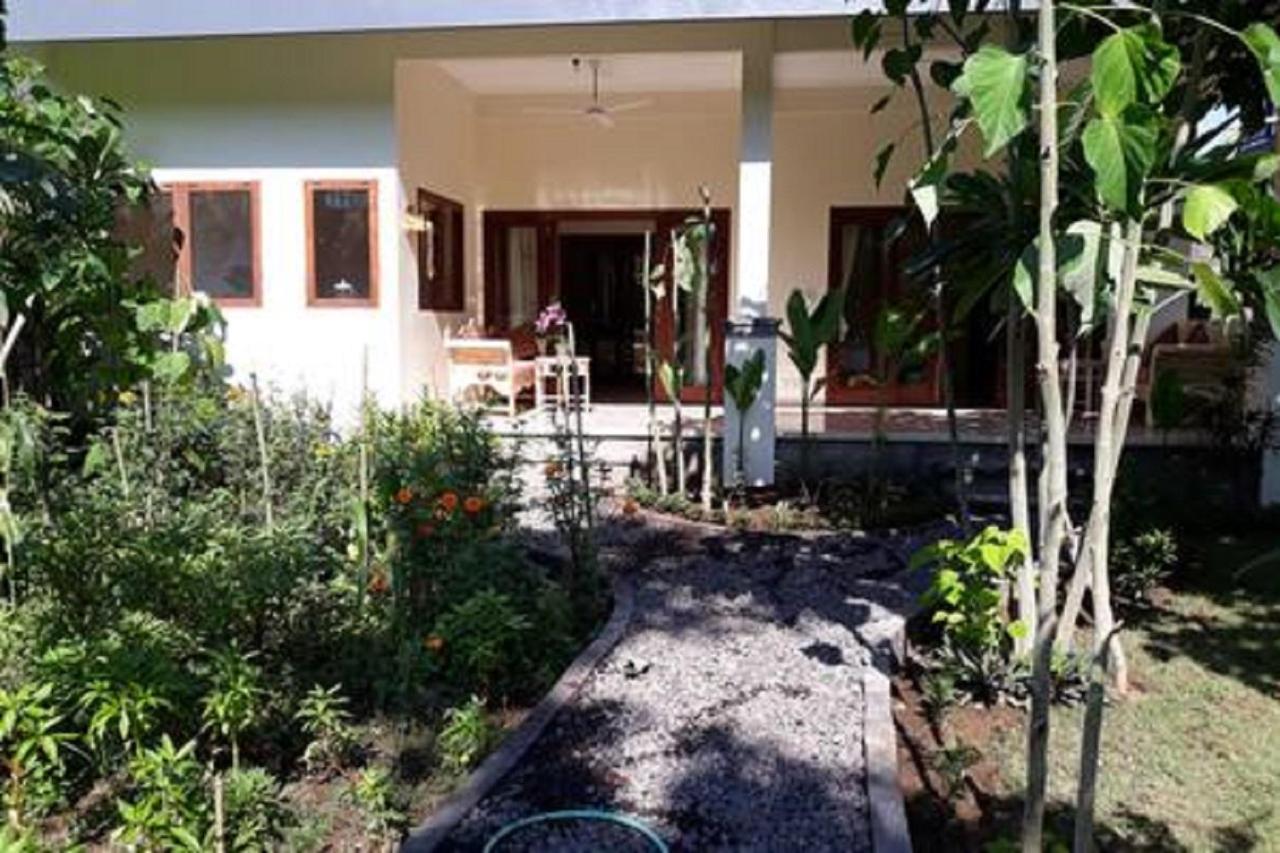 Jaya Villa Αμέντ Εξωτερικό φωτογραφία
